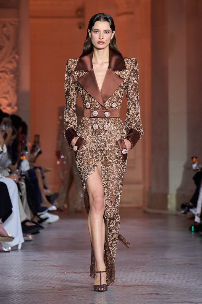 Desfile Zuhair Murad Otoño/Invierno 2025-2026