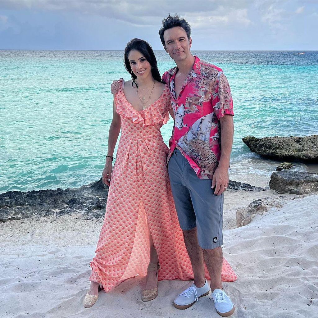 Sandra Echeverría y Leonardo De Lozzanne