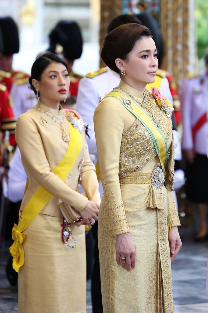 La reina Suthida deslumbra en las celebraciones