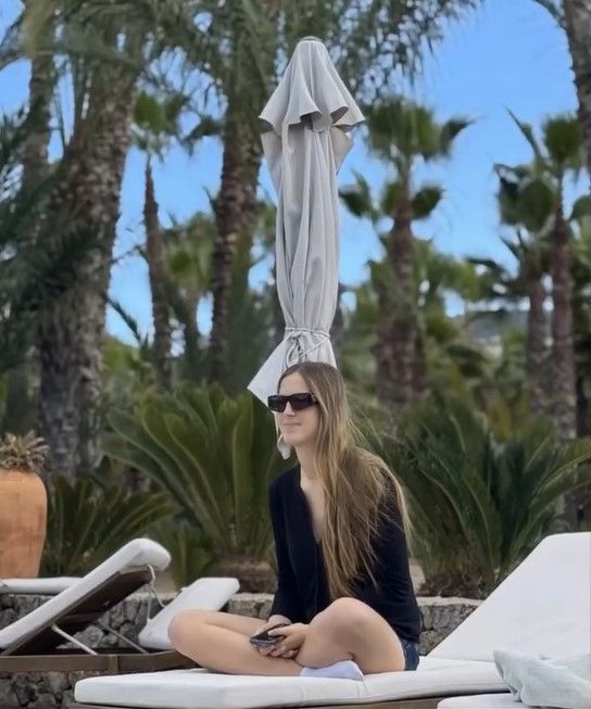 Adriana Alcaraz Prat en una de las imágenes que ha compartido su madre