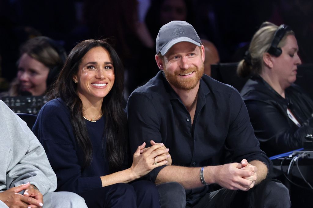 Meghan Markle y el príncipe Harryen el All-Star Game 2026 de la NBA, en el Intuit Dome. 
