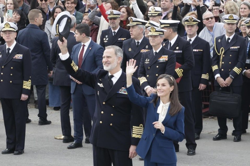 Los reyes don Felipe y doña Letizia en el Puerto de Cádiz