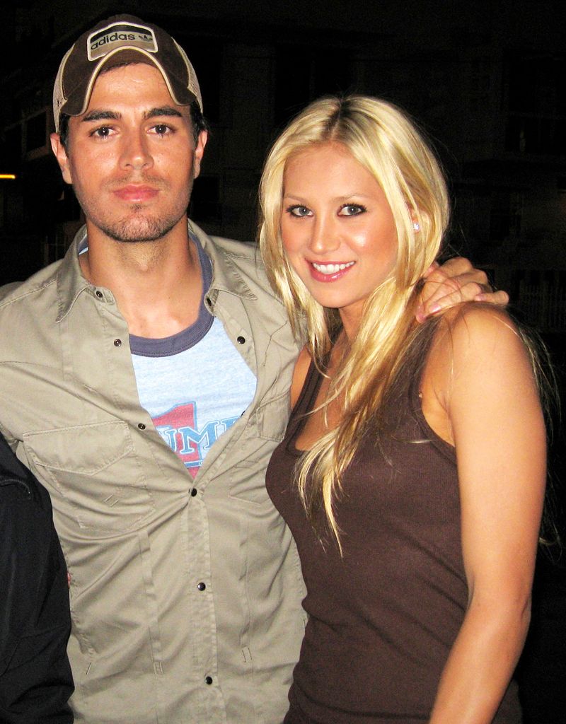 Anna Kournakouva y Enrique Iglesias