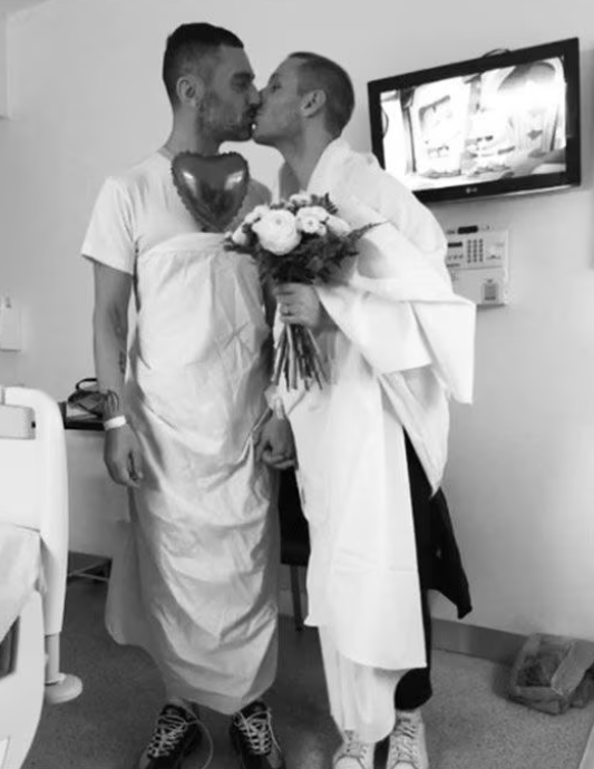 Así fue su "boda india" que celebraron con amor y mucha urgencia