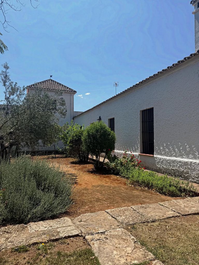 La diseñadora ha compartido una imagen de la histórica finca de Ronda