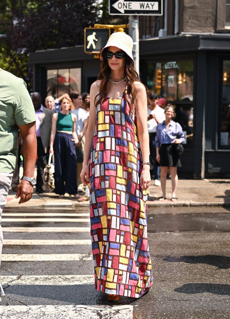 Anne Hathaway en el rodaje de 'El diablo viste de Prada 2'
