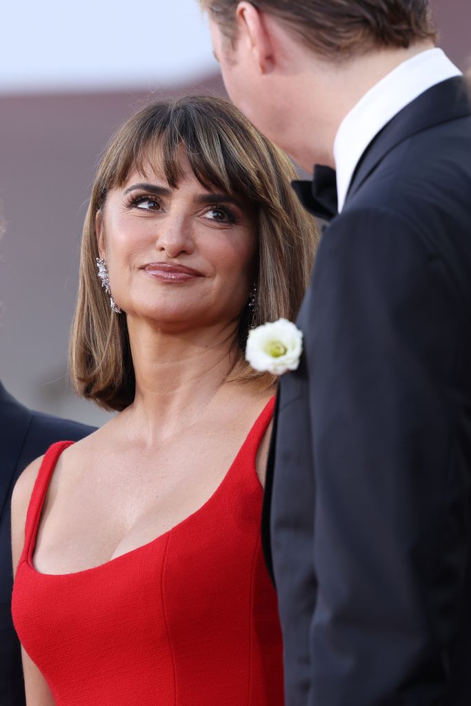 La actriz española fue ovacionada por su rol en la película "Bunker" que protagoniza junto a su pareja, Javier Bardem