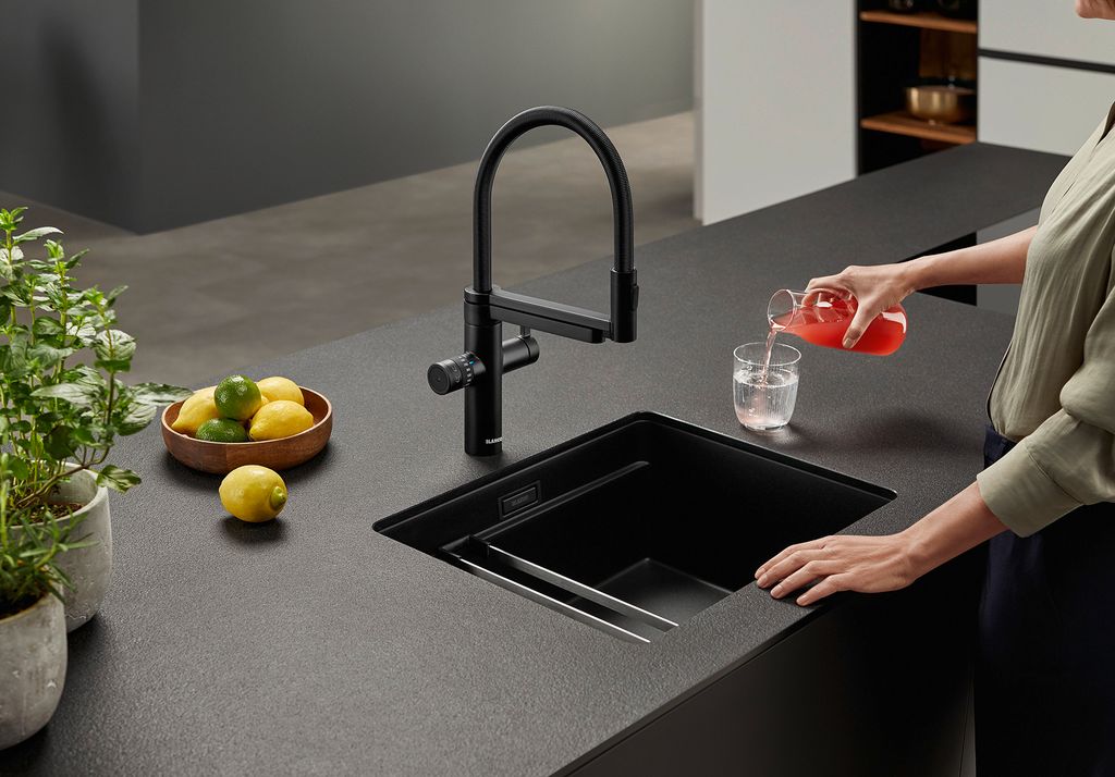 Grifo que filtra el agua