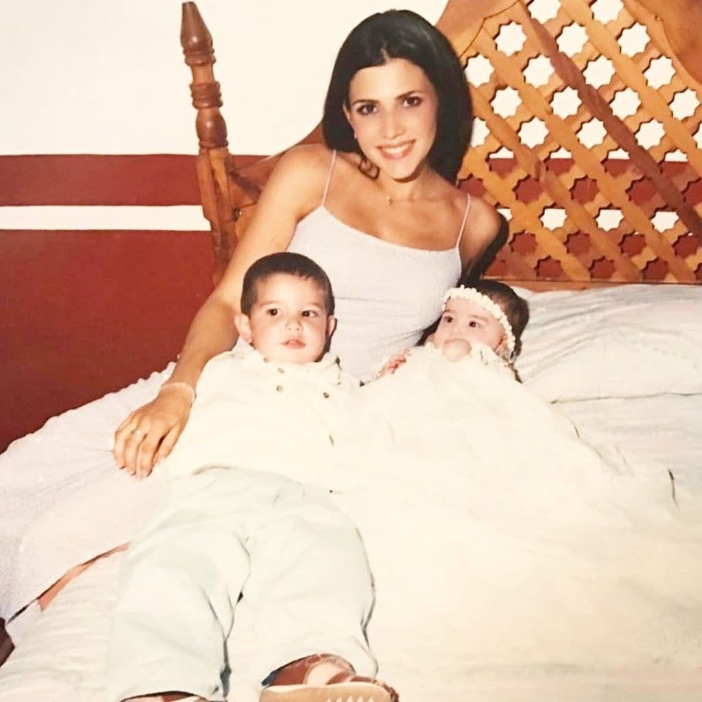 Ximena comenzó su relación con 'El Potrillo' cuando tenía 22 años.