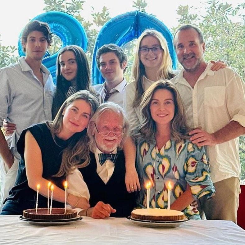 Ludwika y Dominika Paleta celebran el cumpleaños de su papá