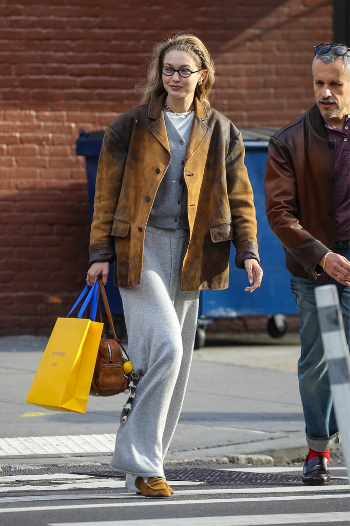 Un accesorio recurrente en los 'looks' de la modelo Gigi Hadid.