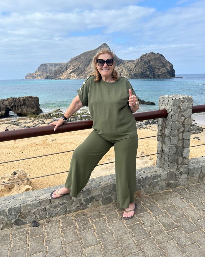 La señora Dolores Aveiro, madre de Cristiano, es toda una celebridad en redes sociales. 