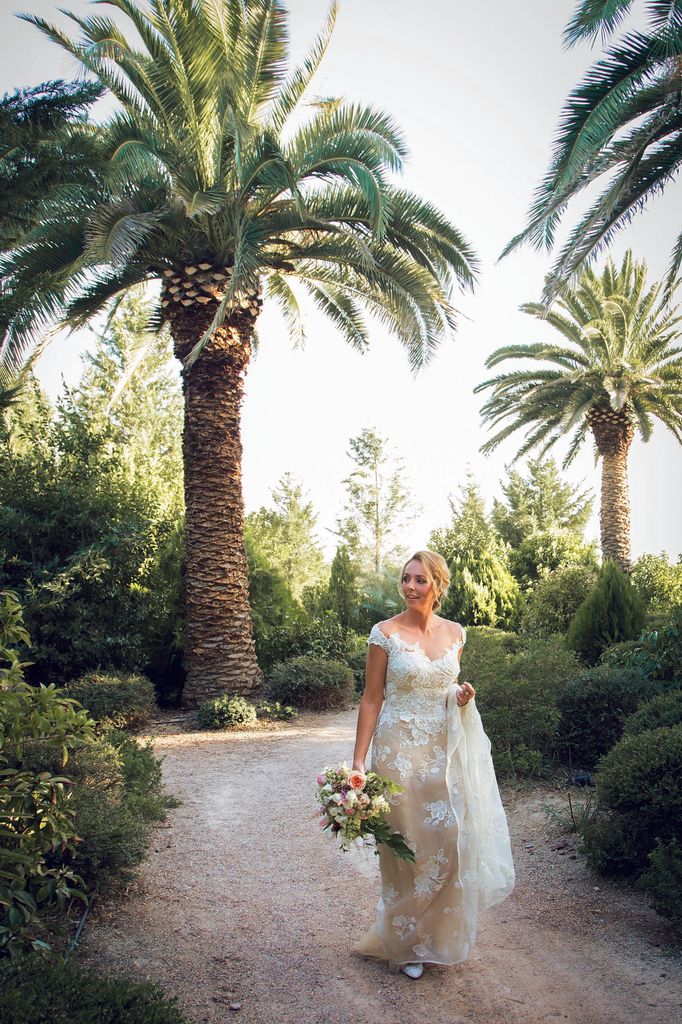 Vestido de novia de Rocío Carrasco en su boda con Fidel Albiac