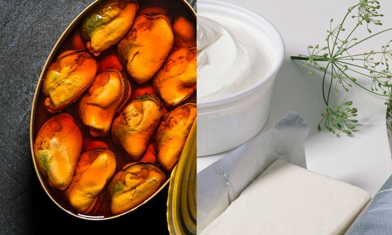 Dip de queso crema con escabeche de mejillones