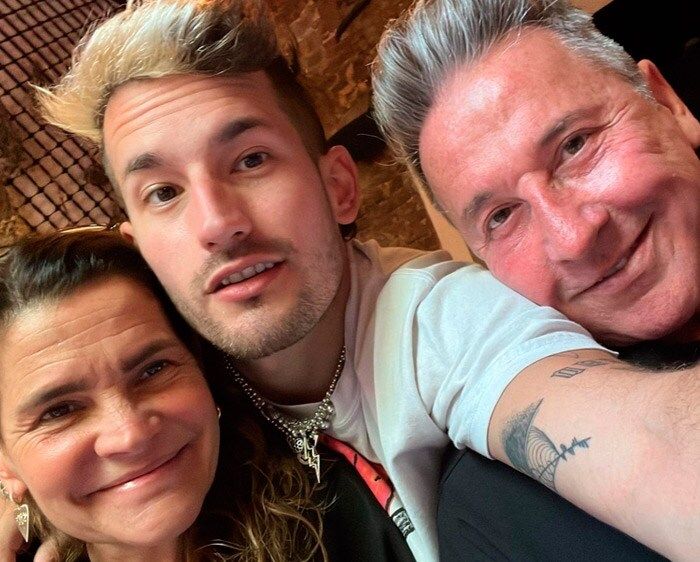 Ricardo Montaner y su familia