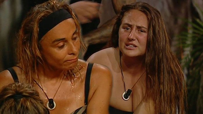 Rocío Flores y Ana María Aldón en Supervivientes