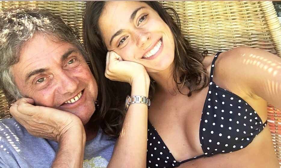 En 2022, Tini Stoessel vivió un momento angustiante cuando su padre estuvo hospitalizado y con graves problemas de salud. 
