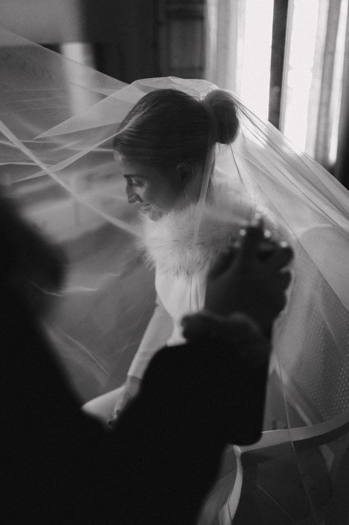 Recogido bajo de novia en moño de bailarina