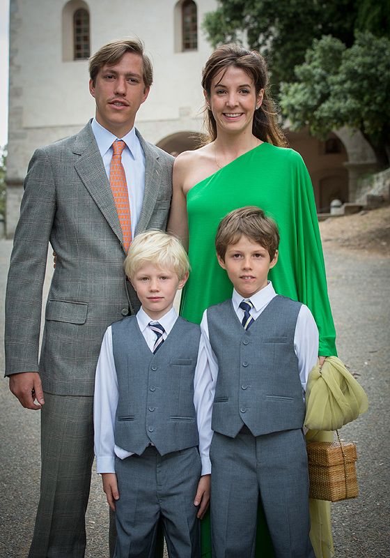 Tessy de Luxemburgo con Luis de Luxemburgo y sus hijos Gabriel y Noah