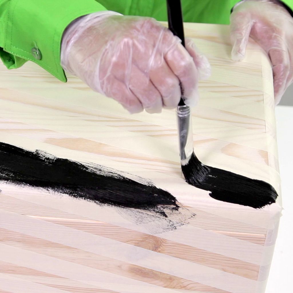 Pintar caja de madera