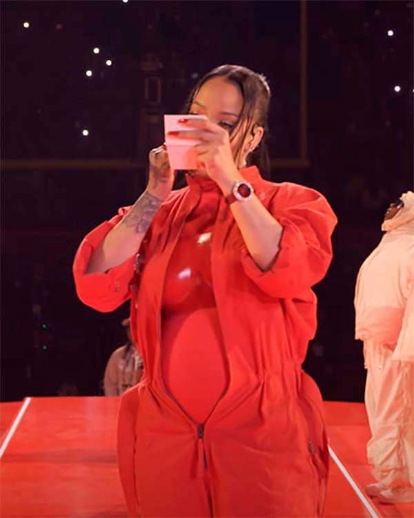 rihanna-polvos