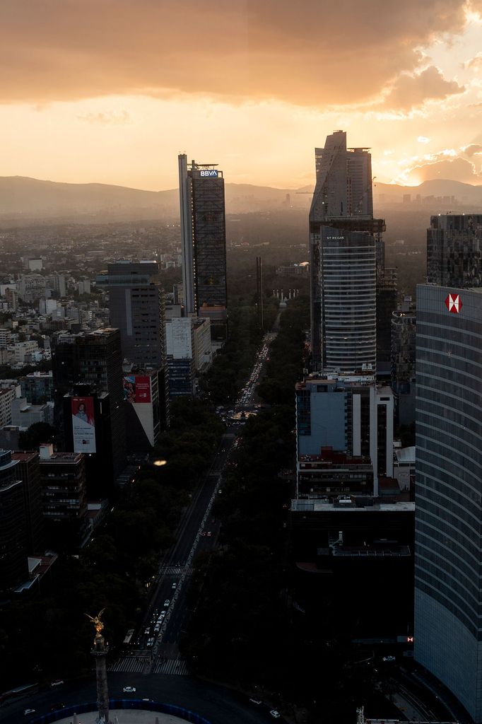 La vista desde el Salón Versalles del Sofitel Mexico City Reforma
