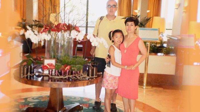 Rosario Porto con su hija Asunta y Alfonso Basterra