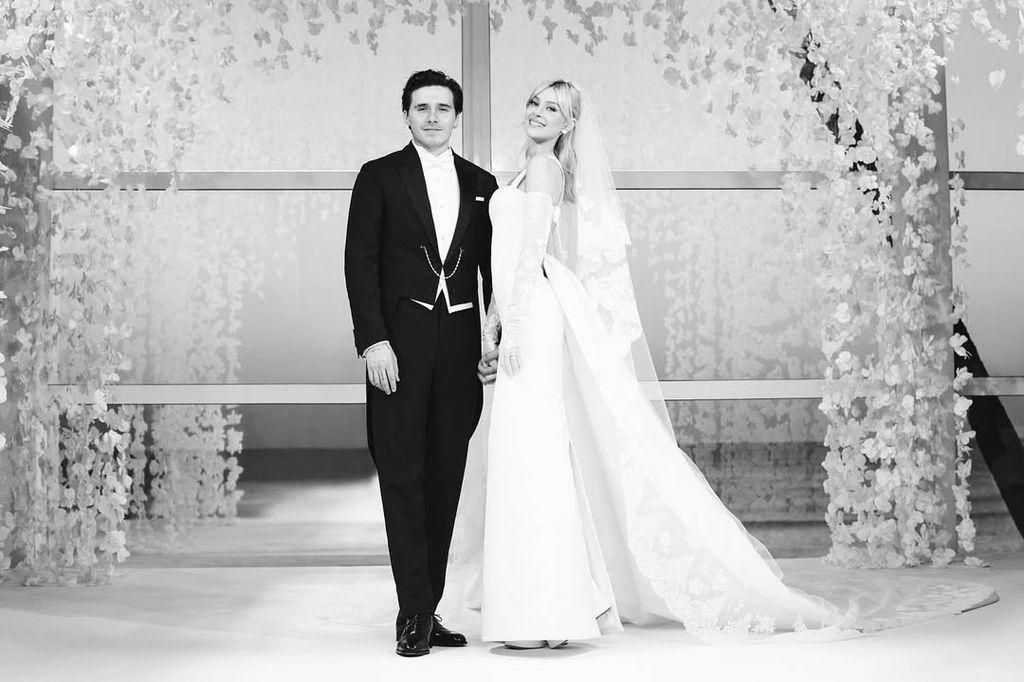 Brooklyn Beckham y Nicola Peltz en día de su boda