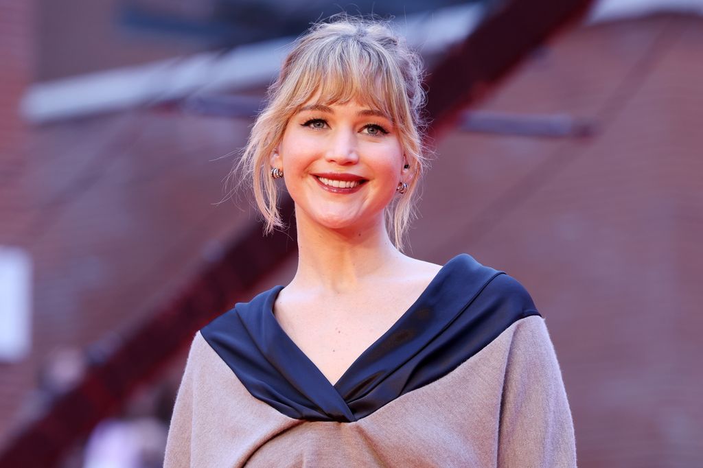 Tras un día de abrir su Instagram, Jennifer Lawrence se acerca a los 2 millones de seguidores.