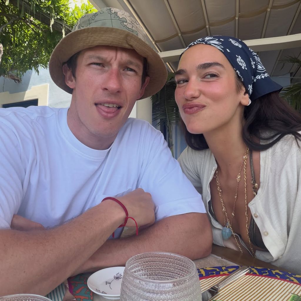 Dua Lipa y Callum Turner en su luna de miel en Italia.