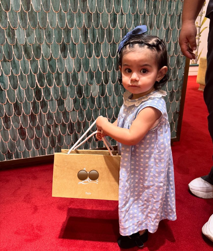 Tessa ha demostrado ser una niña tierna y muy estilosa.