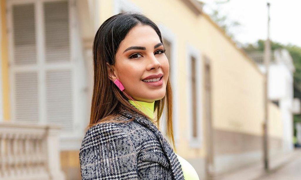 stephanie valenzuela novia de eleazar g mez