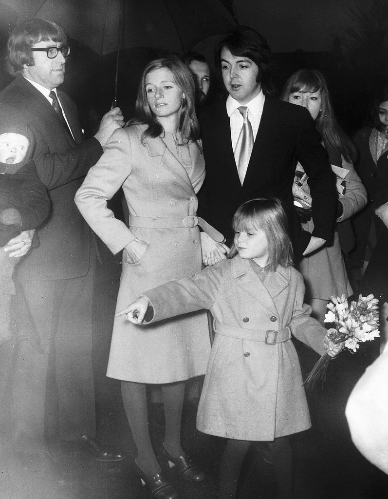 Vestidos de las novias del rock Linda McCartney