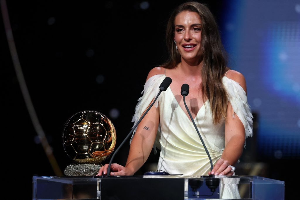 ALEXIA PUTELLAS, BALÓN DE ORO FEMENINO