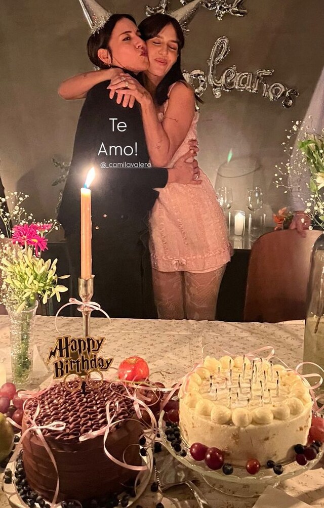 Camila Valero reúne a sus padres en el íntimo festejo de su cumpleaños