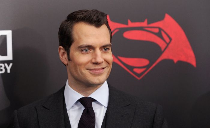 Henry Cavill es el actor mejor pagado de Netflix por 'The Witcher'