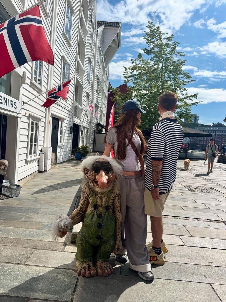 Karla Laveaga y Alejandro Fernández en Noruega.