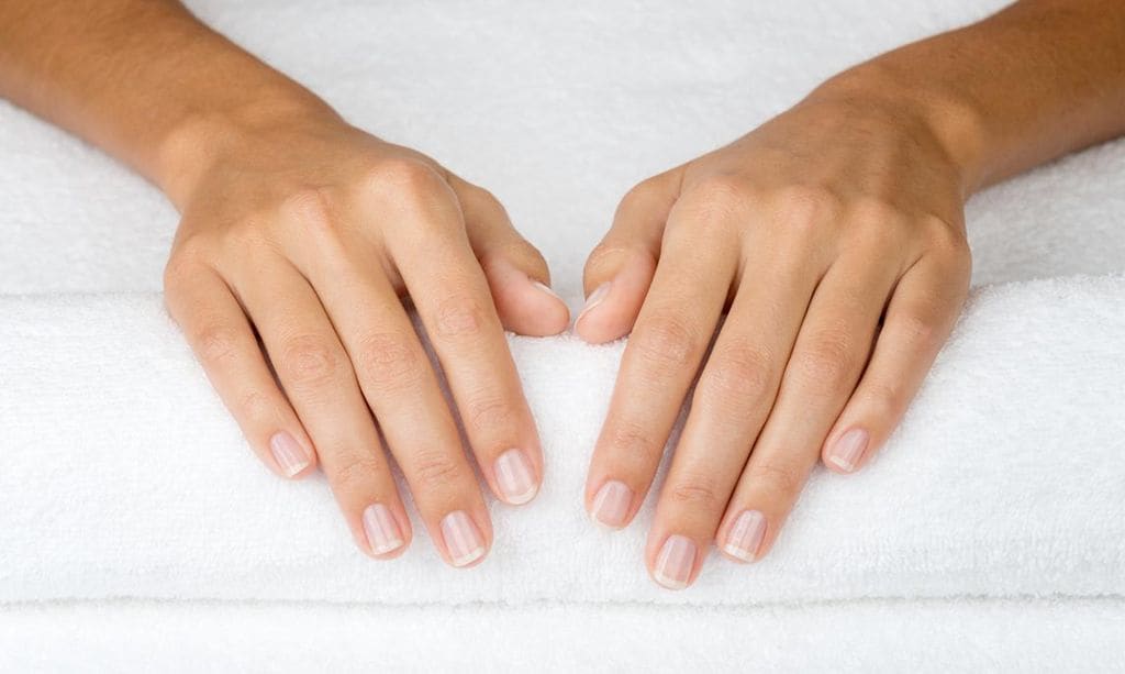 Vitaminas con propiedades para las uñas