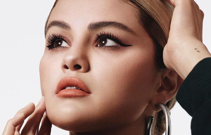 selena-gomez-maquillaje