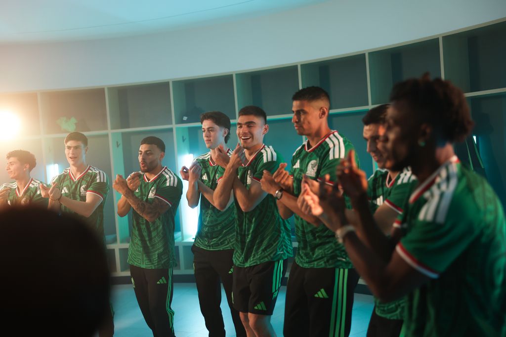 La Selección Mexicana en el video de 'Un Solo Corazón', de Grupo Frontera