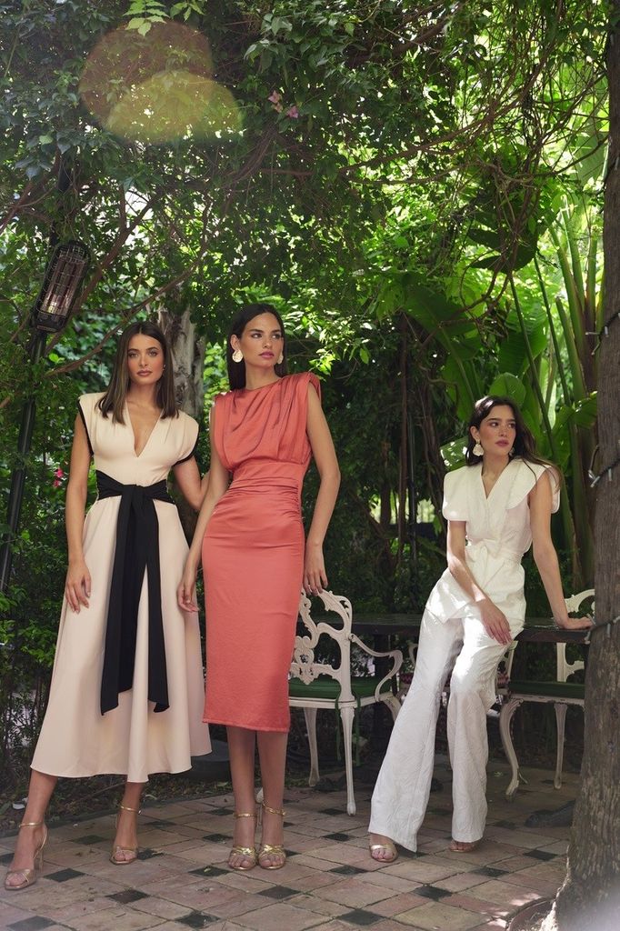 Firmas de vestidos de invitada andaluzas Cayro Woman