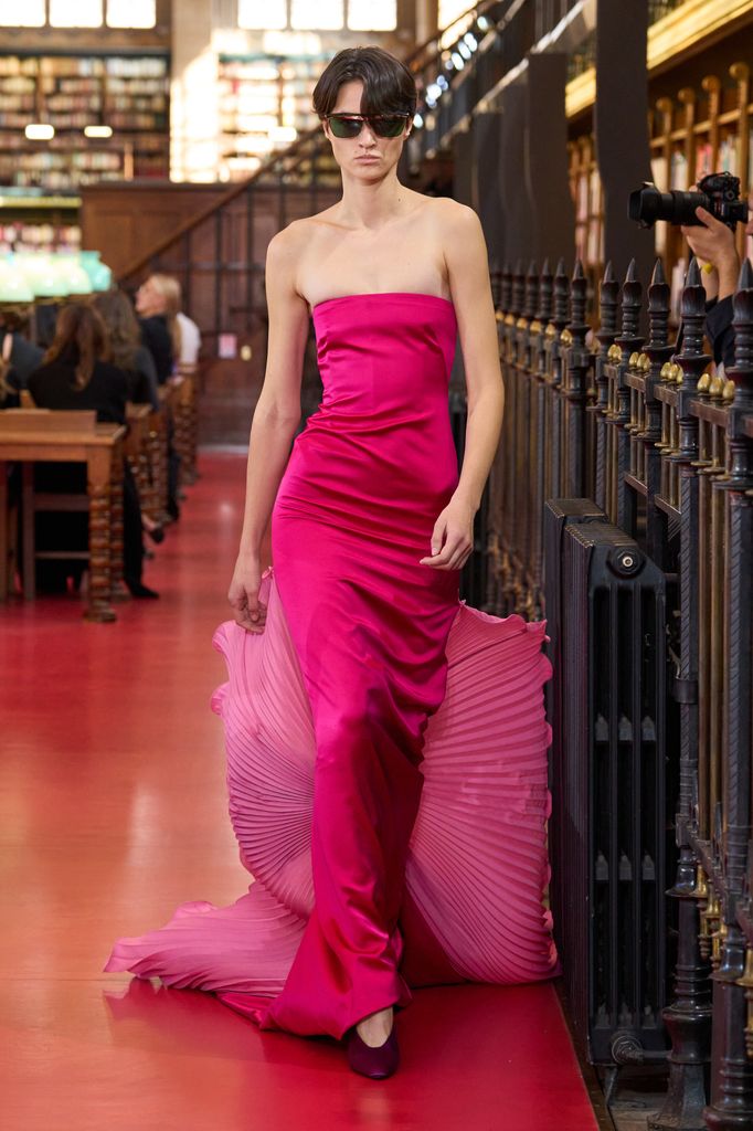 Paris Fashion Week: desfile de Valentino (Primavera/Verano 2027)