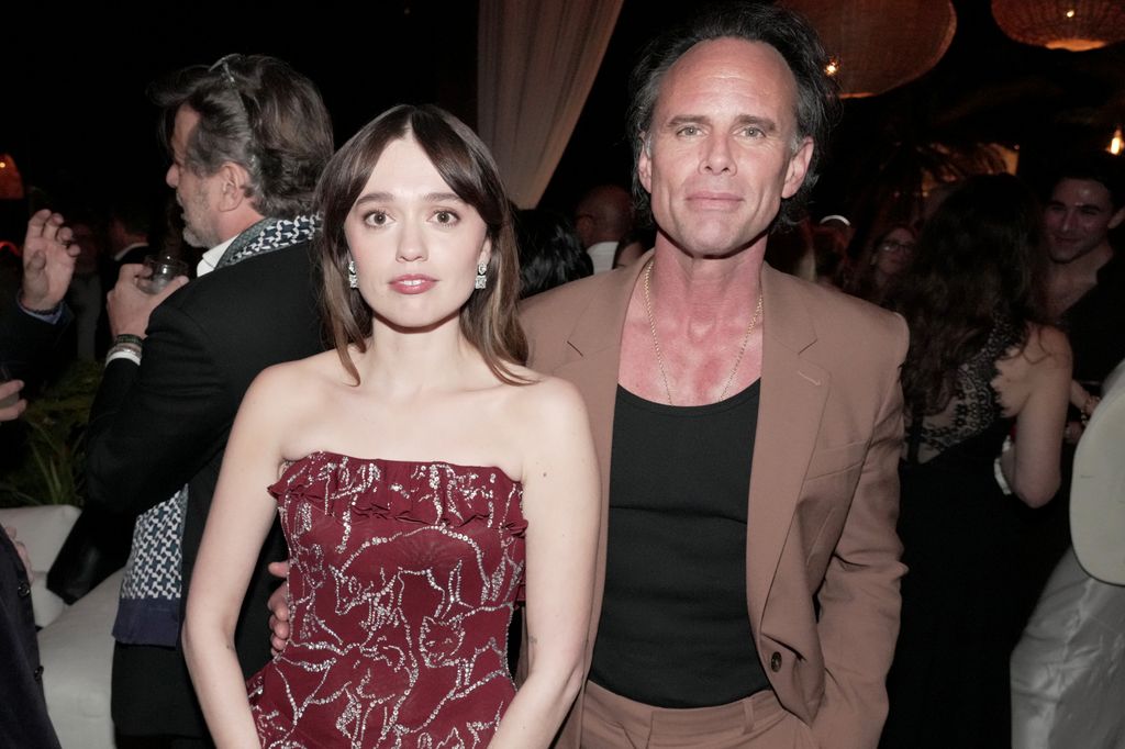 Aimee Lou Wood y Walton Goggins aparecieron en la tercera