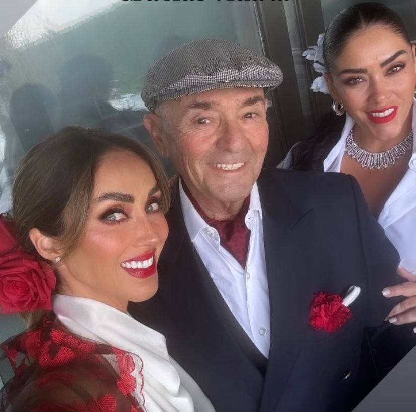 Anahí junto a su papá y a su hermana Marichelo