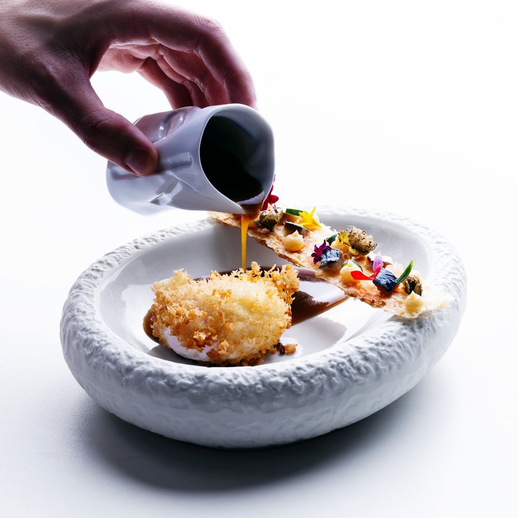 Huevo frito con garum.