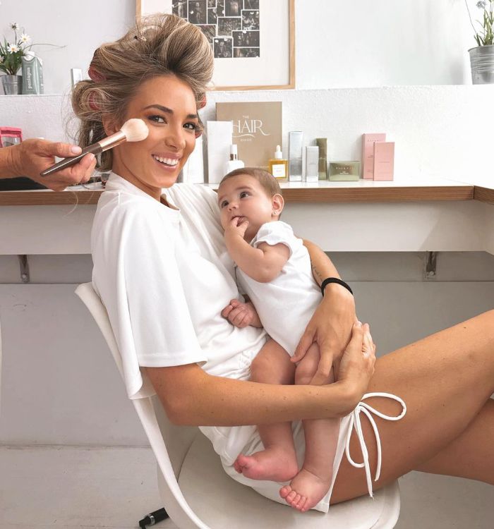 Alice Campello con su hija Bella