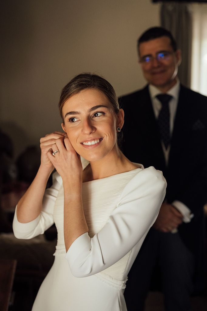 El vestido de novia de Lucía, de Clara Brea
