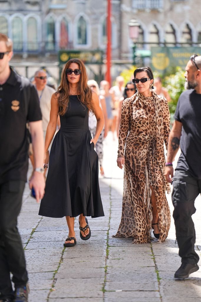 Khloé Kardashian y Kris Jenner, de paseo por Venecia durante la boda de Jeff Bezos y Lauren Sánchez