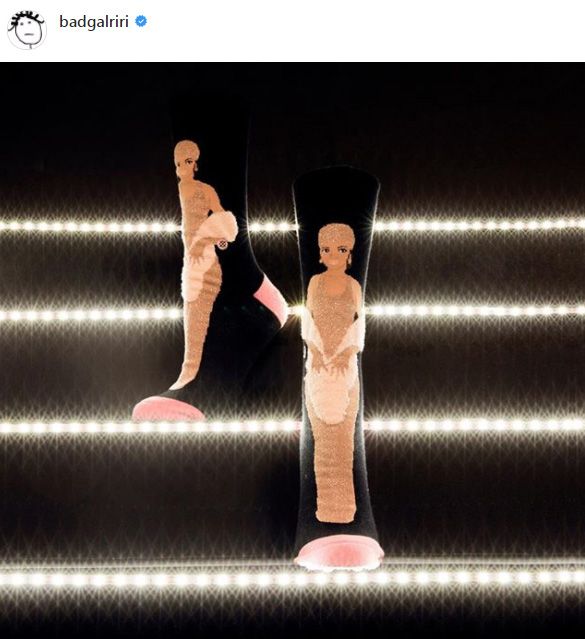 rihanna_calcetines-1zz