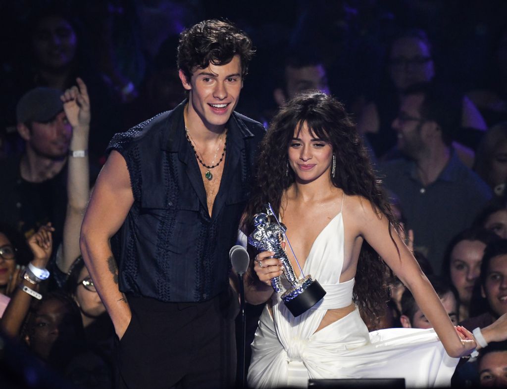 Camila Cabello y su expareja, Shawn Mendes. 